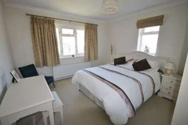  Image of 3 bedroom Detached house for sale in Oakwood Close Burgess Hill RH15 at 9 Oakwood Close  Burgess Hill, RH15 0HY