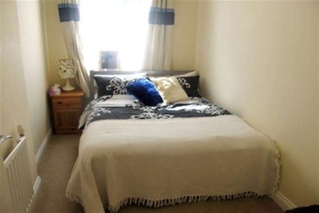  Image of 4 bedroom Detached house to rent in Old Moat Way Ward End Birmingham B8 at Birmingham, B8 2DL