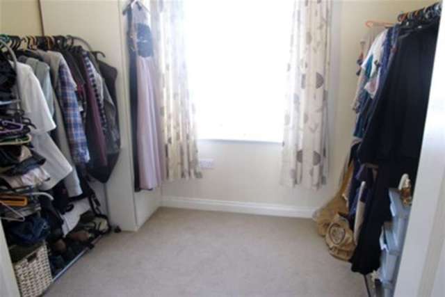  Image of 4 bedroom Detached house to rent in Old Moat Way Ward End Birmingham B8 at Birmingham, B8 2DL