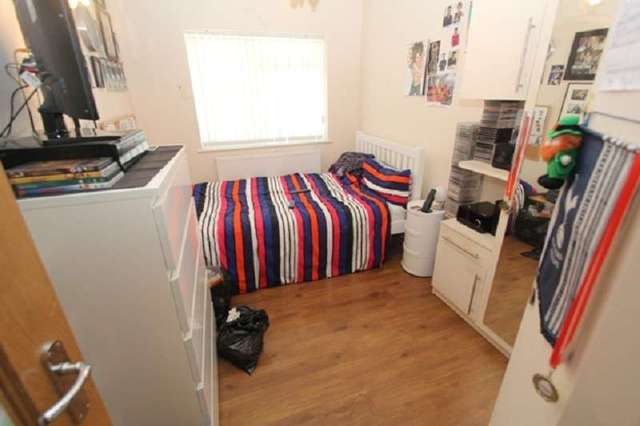  Image of 2 bedroom Property for sale in Old Rectory Gardens Edgware HA8 at Old Rectory Gardens  Edgware, HA8 7LS