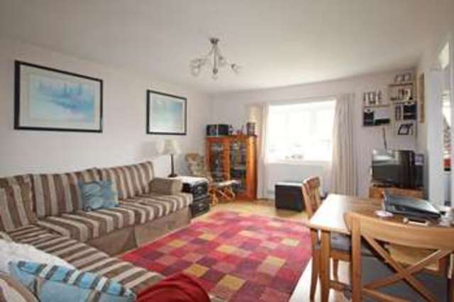  Image of 2 bedroom Flat to rent in Tate Mews Tate Road Southampton SO15 at Tate Road  Southampton, SO15 0NX
