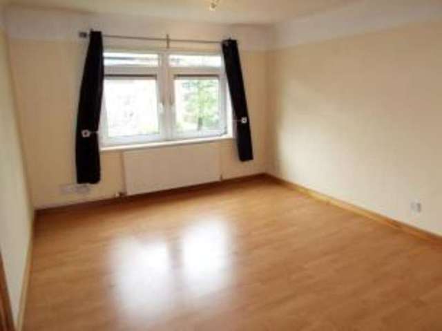  Image of 1 bedroom Flat for sale in Old Redbridge Road Southampton SO15 at Old Redbridge Road Southampton Millbrook, SO15 0NF