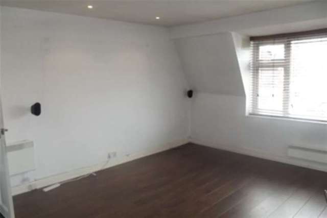  Image of 2 bedroom Flat to rent in Orton Close Water Orton Birmingham B46 at Birmingham, B46 1SX