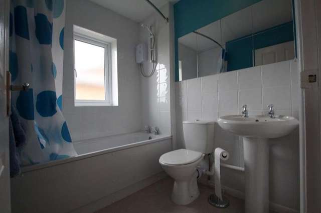 Image of 1 bedroom Detached house to rent in Orwell Close St. Ives Huntingdon PE27 at St. Ives, PE27 3FP