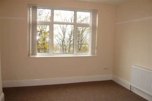  Image of 3 bedroom Detached house to rent in Oval Road Erdington Birmingham B24 at Birmingham, B24 8PL