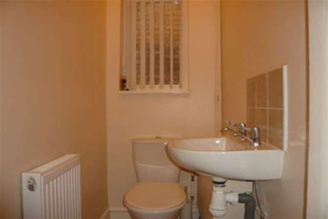  Image of 3 bedroom Detached house to rent in Oval Road Erdington Birmingham B24 at Birmingham, B24 8PL