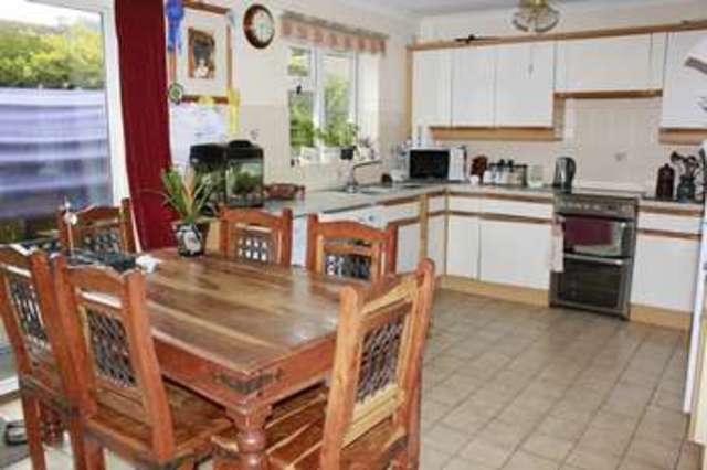  Image of 3 bedroom Terraced house for sale in Oving Terrace Oving Road Chichester PO19 at 4 Oving Terrace Oving Road Chichester, PO19 7ES