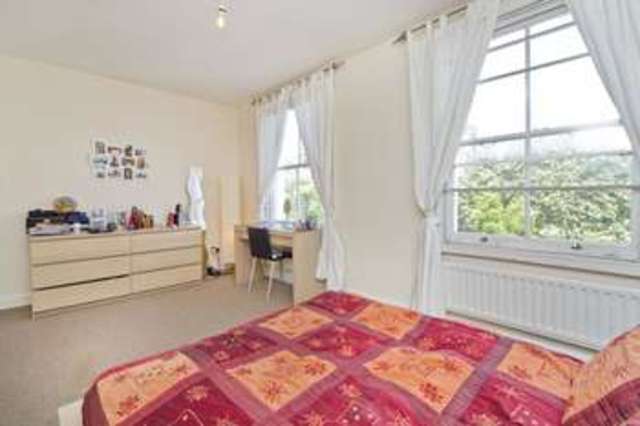  Image of 2 bedroom Flat to rent in Packington Street London N1 at Islington London Islington, N1 8RA