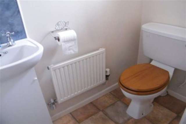  Image of 3 bedroom Terraced house to rent in Palm Road Walton Cardiff Tewkesbury GL20 at Tewkesbury, GL20 7RD