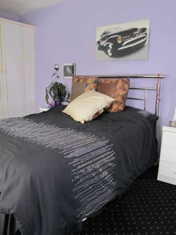  Image of 2 bedroom Apartment for sale in Paradise Lane Hall Green Birmingham B28 at Paradise Court Paradise Lane Birmingham, B28 0DT