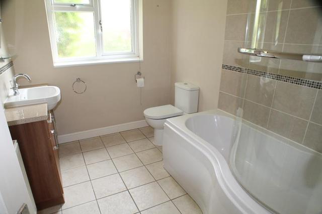  Image of 3 bedroom Semi-Detached house to rent in Park Lane Hornchurch RM11 at Hornchurch  Romford, RM11 1BD