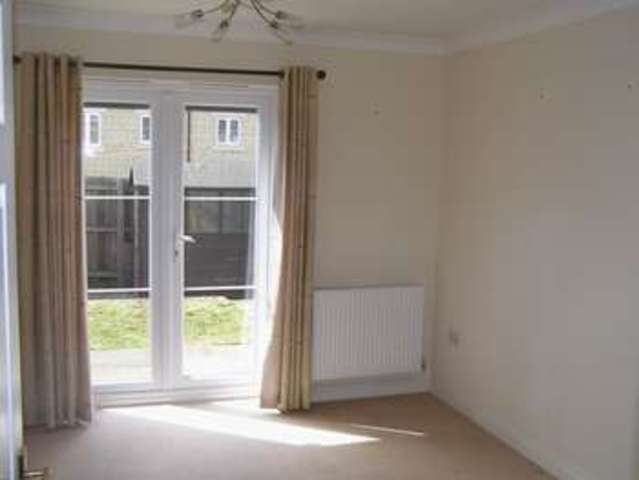  Image of 2 bedroom Terraced house to rent in Park View Road Witney OX28 at Park View Road  Witney, OX28 1GA