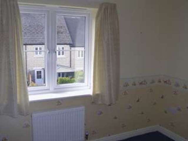  Image of 2 bedroom Terraced house to rent in Park View Road Witney OX28 at Park View Road  Witney, OX28 1GA
