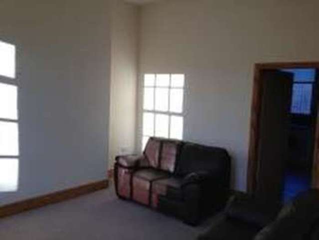  Image of 2 bedroom Flat to rent in Parkfield Road Aigburth Liverpool L17 at Parkfield Road Aigburth Liverpool, L17 8UG