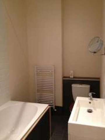 Image of 2 bedroom Flat to rent in Parkfield Road Aigburth Liverpool L17 at Parkfield Road Aigburth Liverpool, L17 8UG
