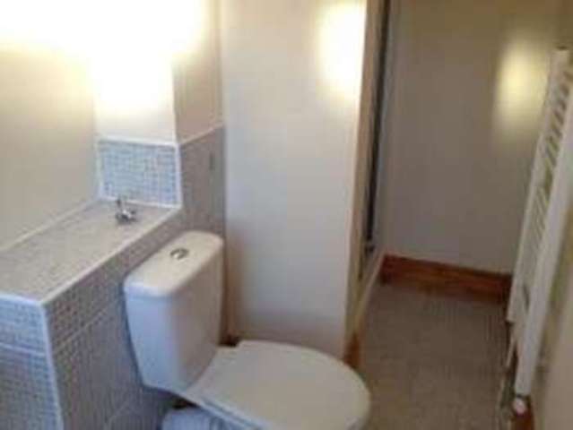  Image of 2 bedroom Flat to rent in Parkfield Road Aigburth Liverpool L17 at Parkfield Road Aigburth Liverpool, L17 8UG