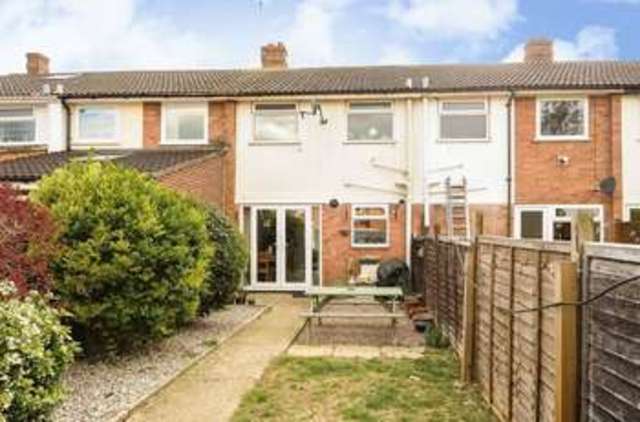  Image of 2 bedroom Terraced house for sale in Parsons Mead Abingdon OX14 at Parsons Mead  Abingdon, OX14 1LS