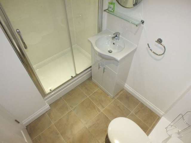  Image of 1 bedroom Detached house to rent in Pascal Crescent Shinfield Reading RG2 at Shinfield Reading Berkshire, RG2 9FP