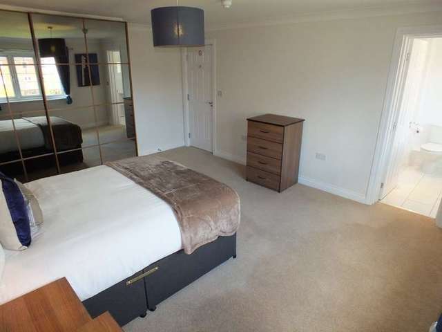  Image of 1 bedroom Detached house to rent in Pascal Crescent Shinfield Reading RG2 at Shinfield Reading Berkshire, RG2 9FP