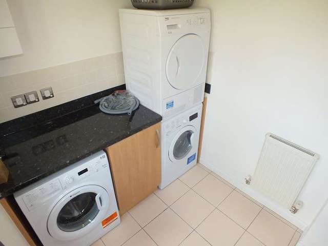  Image of 1 bedroom Detached house to rent in Pascal Crescent Shinfield Reading RG2 at Shinfield Reading Berkshire, RG2 9FP