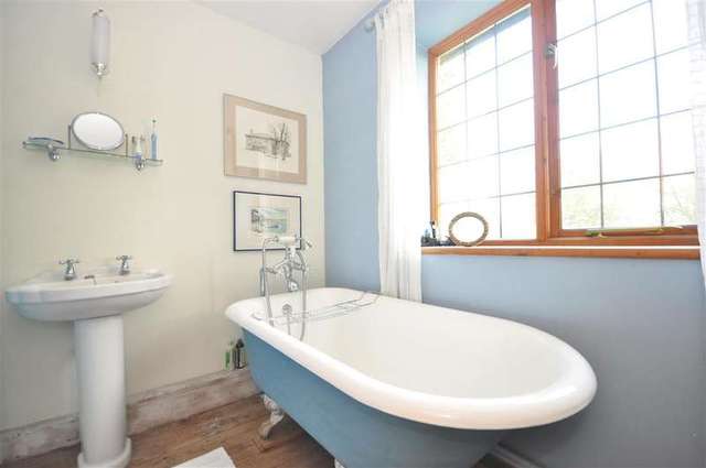  Image of 3 bedroom Semi-Detached house for sale in Pattenden Lane Marden Tonbridge TN12 at Marden Kent Marden, TN12 9QL