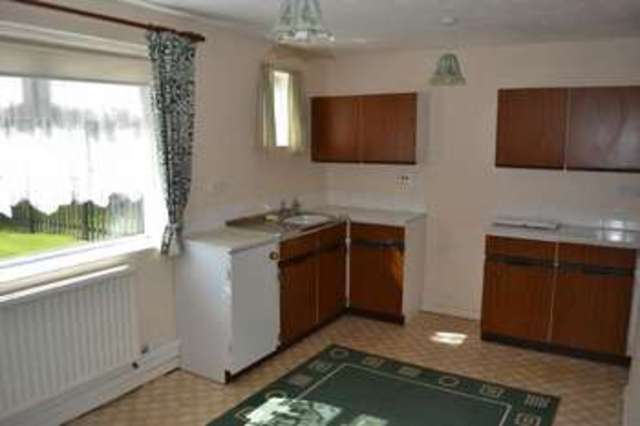  Image of 3 bedroom Detached house for sale in Peploe Crescent New Holland Barrow-upon-Humber DN19 at Peploe Crescent, Peploe Lane  New Holland, DN19 7PP