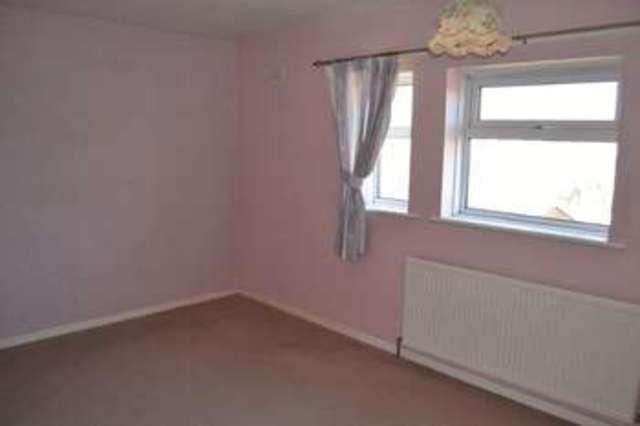  Image of 3 bedroom Detached house for sale in Peploe Crescent New Holland Barrow-upon-Humber DN19 at Peploe Crescent, Peploe Lane  New Holland, DN19 7PP