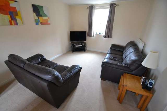  Image of 2 bedroom Apartment for sale in Phoenix Way Heath Cardiff CF14 at Phoenix Way  Heath, CF14 4PQ