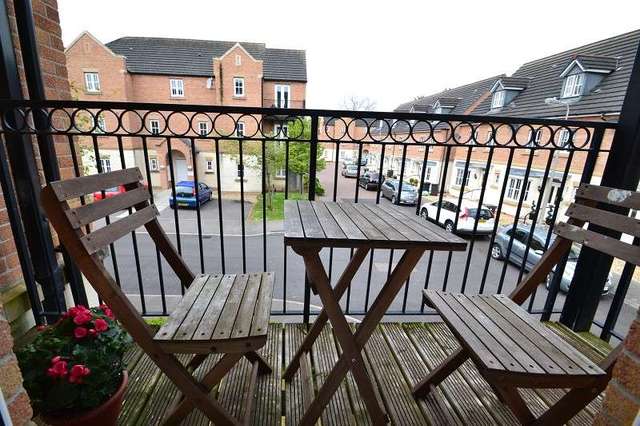  Image of 2 bedroom Apartment for sale in Phoenix Way Heath Cardiff CF14 at Phoenix Way  Heath, CF14 4PQ