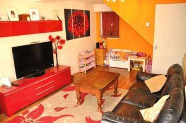  Image of 3 bedroom Detached house for sale in Pilgrims Way Andover SP10 at Pilgrims Way  Andover, SP10 5HU