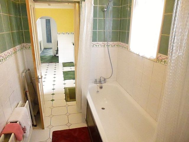  Image of 2 bedroom Detached house for sale in Pinkwell Avenue Hayes UB3 at Pinkwell Avenue  Hayes, UB3 1NG