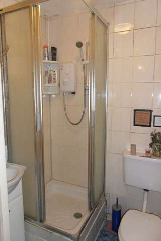  Image of 6 bedroom Flat to rent in Britannia Street London WC1X at London, WC1X 9JH