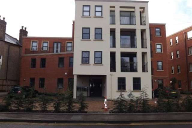  Image of 2 bedroom Flat to rent in Plaistow Lane Bromley BR1 at Bromley, BR1 3JE