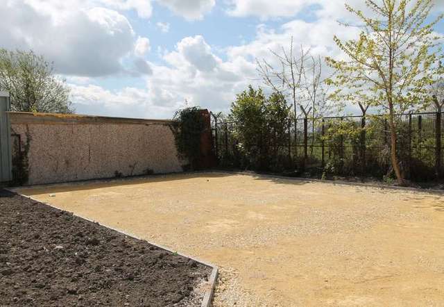  Image of 3 bedroom Semi-Detached house for sale in Chestnut Street Grimethorpe Barnsley S72 at Grimethorpe Barnsley Grimethorpe, S72 7LQ