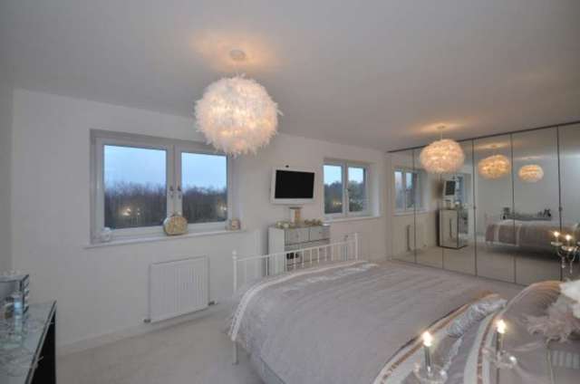  Image of 4 bedroom Semi-Detached house for sale in Drummore Avenue Coatbridge ML5 at Drummore Avenue  Coatbridge, ML5 4BZ