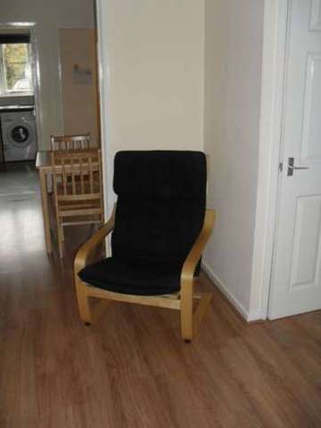  Image of 4 bedroom Terraced house to rent in Pluto Close Salford M6 at Pluto Close  Salford, M6 6HF