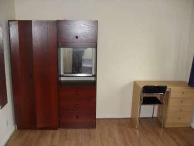  Image of 4 bedroom Terraced house to rent in Pluto Close Salford M6 at Pluto Close  Salford, M6 6HF