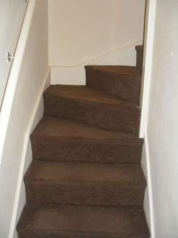  Image of 4 bedroom Terraced house to rent in Pluto Close Salford M6 at Pluto Close  Salford, M6 6HF