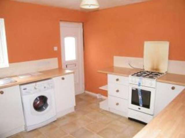  Image of 2 bedroom Bungalow for sale in Laira Park Place Plymouth PL4 at Plymouth Devon Plymouth, PL4 7HT