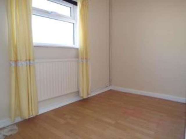  Image of 2 bedroom Flat for sale in Hannington Road Boscombe Bournemouth BH7 at Pokesdown Bournemouth Pokesdown, BH7 6JT