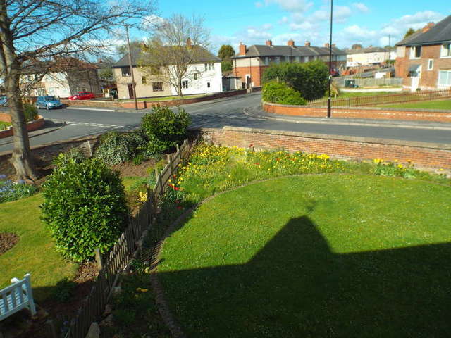  Image of 3 bedroom Semi-Detached house for sale in Poplar Road Skellow Doncaster DN6 at Skellow Doncaster Carcroft, DN6 8BN