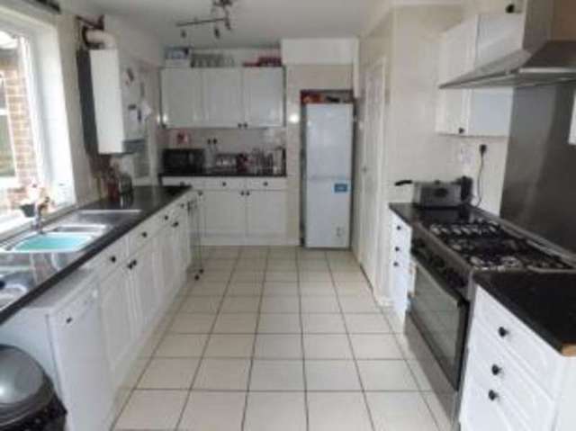 Image of 3 bedroom End of Terrace for sale in Abbeydore Road Cosham Portsmouth PO6 at Portsmouth Hampshire Wymering, PO6 4AH