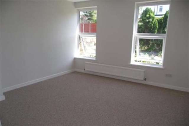  Image of 4 bedroom Detached house to rent in Regency Green Southend-on-Sea SS2 at Southend-on-Sea, SS2 6LU