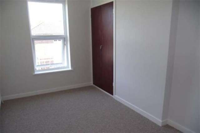 Image of 4 bedroom Detached house to rent in Regency Green Southend-on-Sea SS2 at Southend-on-Sea, SS2 6LU