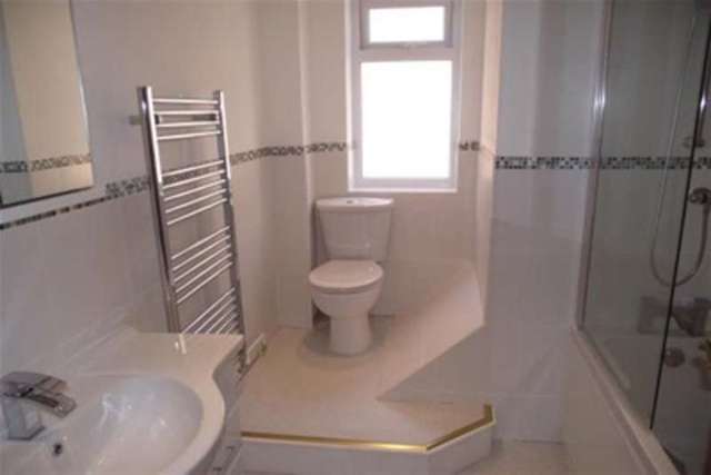  Image of 4 bedroom Detached house to rent in Regency Green Southend-on-Sea SS2 at Southend-on-Sea, SS2 6LU