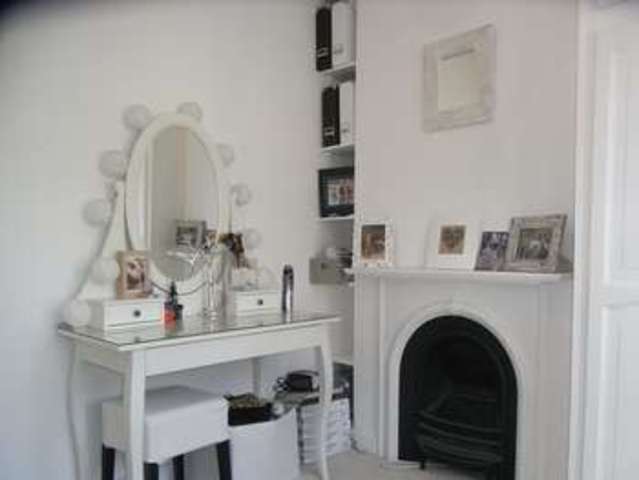  Image of 2 bedroom Terraced house for sale in Puller Road Barnet EN5 at Puller Road  Barnet, EN5 4HQ