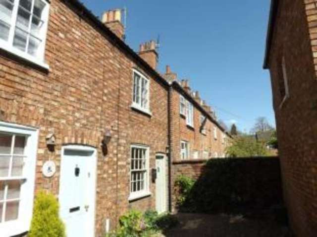  Image of 1 bedroom End of Terrace for sale in Queen Street Horncastle LN9 at Horncastle Lincolnshire Horncastle, LN9 6BD