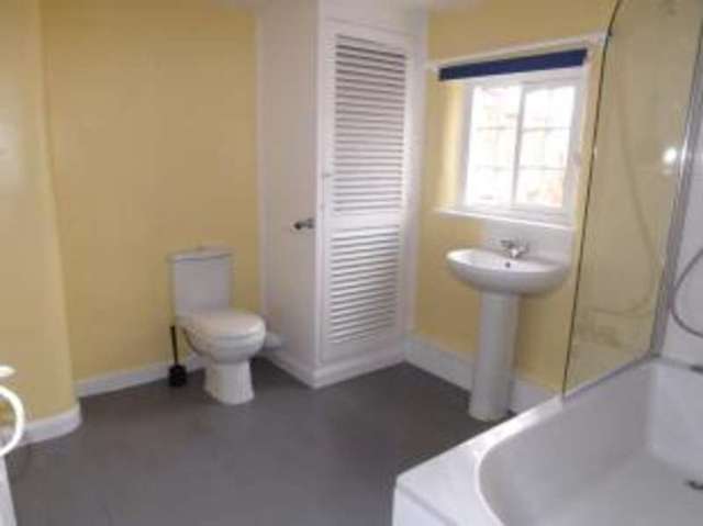  Image of 1 bedroom End of Terrace for sale in Queen Street Horncastle LN9 at Horncastle Lincolnshire Horncastle, LN9 6BD