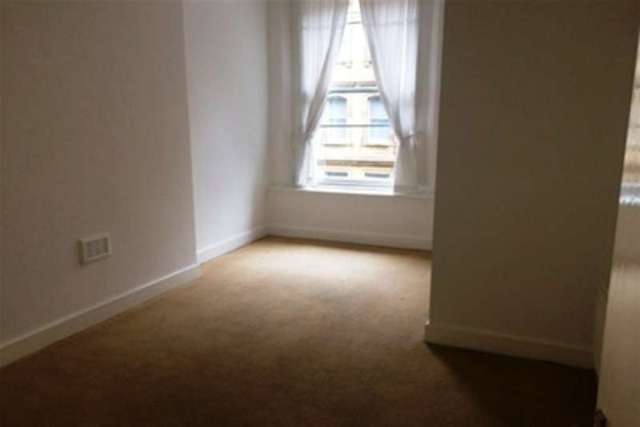  Image of 2 bedroom Flat to rent in Queen Street Newcastle upon Tyne NE1 at Newcastle upon Tyne, NE1 3UG