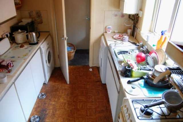  Image of 2 bedroom Property for sale in Queen Victoria Street Blackburn BB2 at QUEEN VICTORIA STREET  BLACKBURN, BB2 2QZ